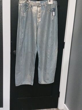 Universal Thread Metallic Light Blue High-Waist Curved Leg Jeans Size 16